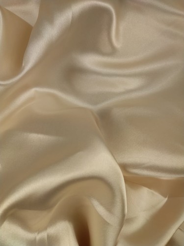 satyna 160 jasny beż.jpg