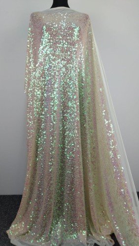 dzianina z cekinami 2 kremowa (2).jpg