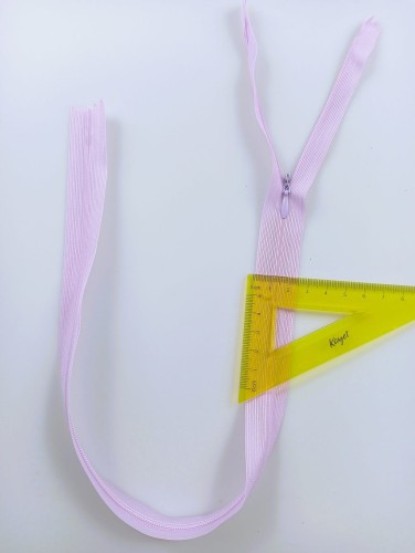 55 cm lila jasny fiolet kryty na koronce.jpg