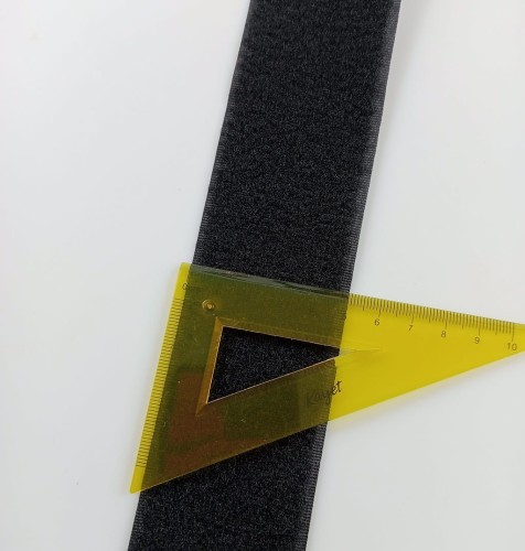 rzep 50 mm pętelka czarny.jpg