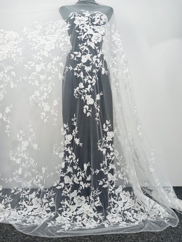 h112 biały z cekinami (3).jpg