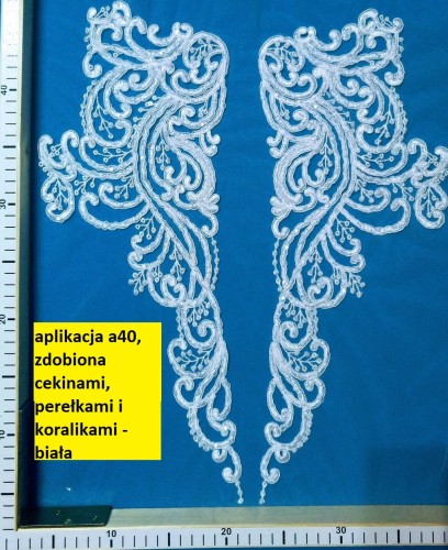 a40 aplikacja zdobiona cekinami biel.jpg